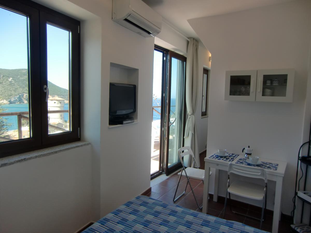 Ferienwohnung Ammiraglio Giglio Campese Exterior foto
